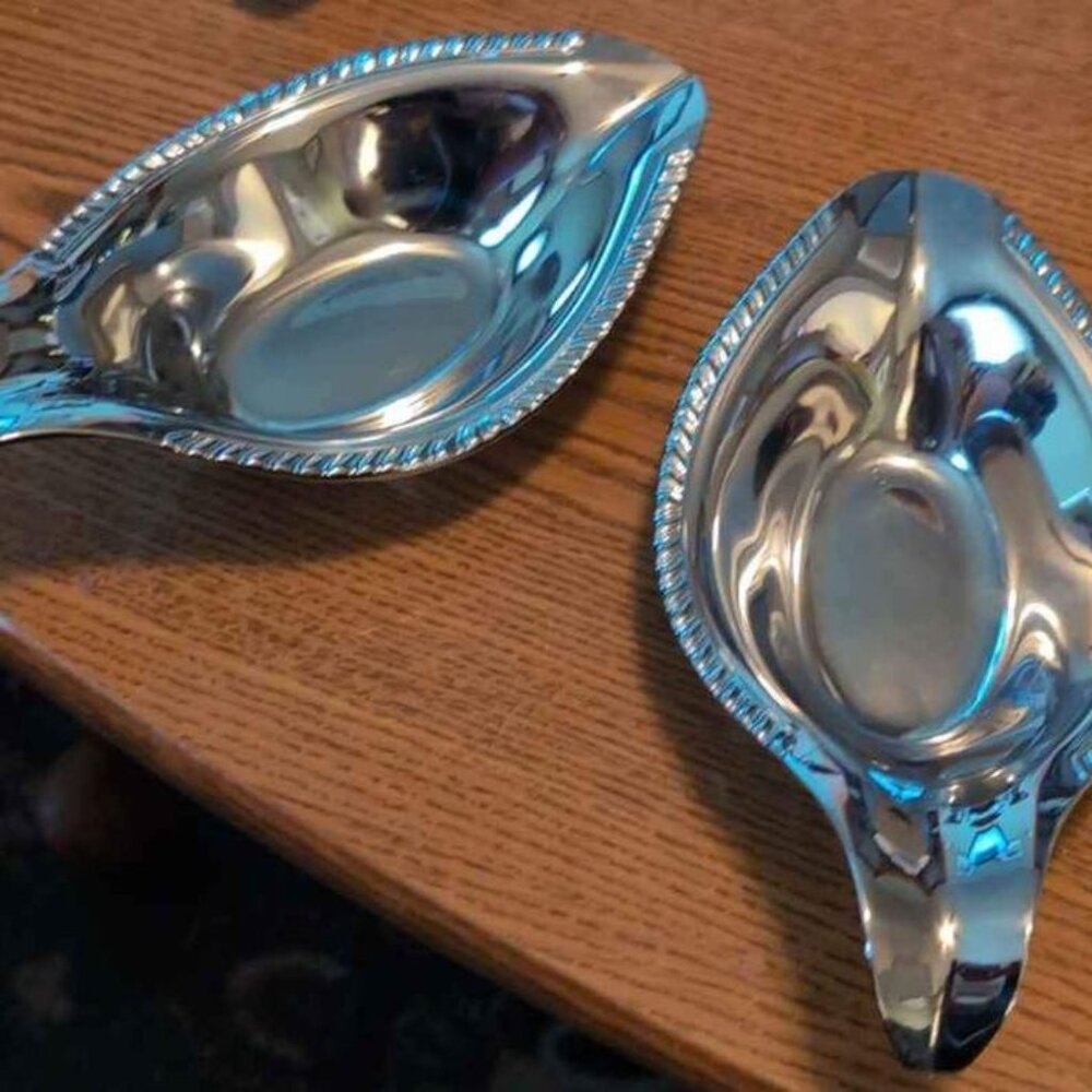 National Lead Doehler Jarvis 1968 Chrome Servers with Pour Spouts Set of 2